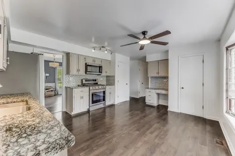 25 West Donovan Court Crete IL 60417