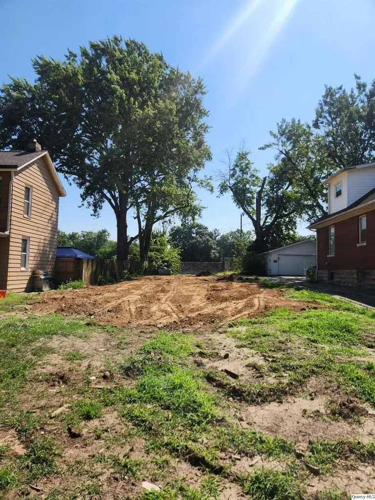 311 South 14th Quincy IL 62301