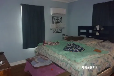 427 East Oak Street Watseka IL 60970