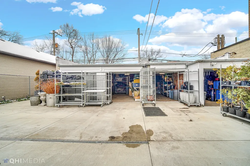2312 West Touhy Avenue Chicago IL 60645
