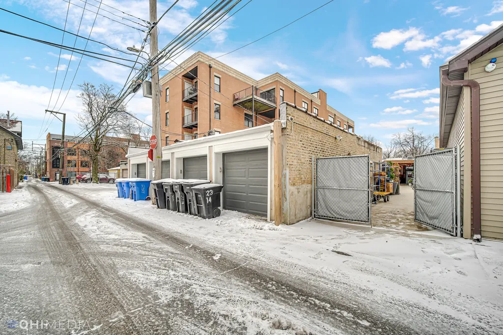 2312 West Touhy Avenue Chicago IL 60645