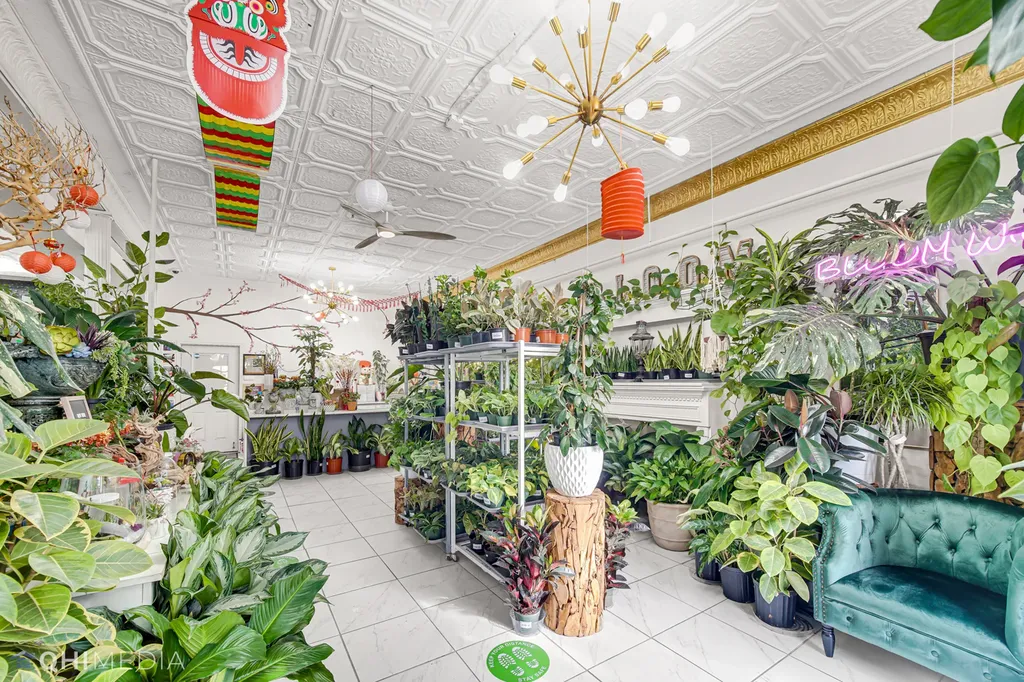 2312 West Touhy Avenue Chicago IL 60645