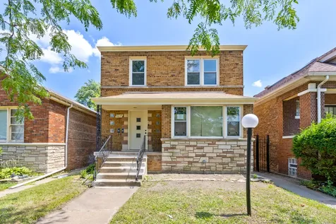 8647 South Kingston Avenue Chicago IL 60617