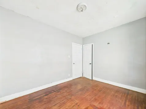 11922 South Perry Avenue Chicago IL 60628