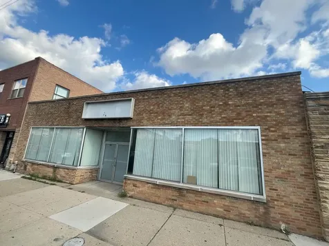5245 West Diversey Avenue Chicago IL 60639