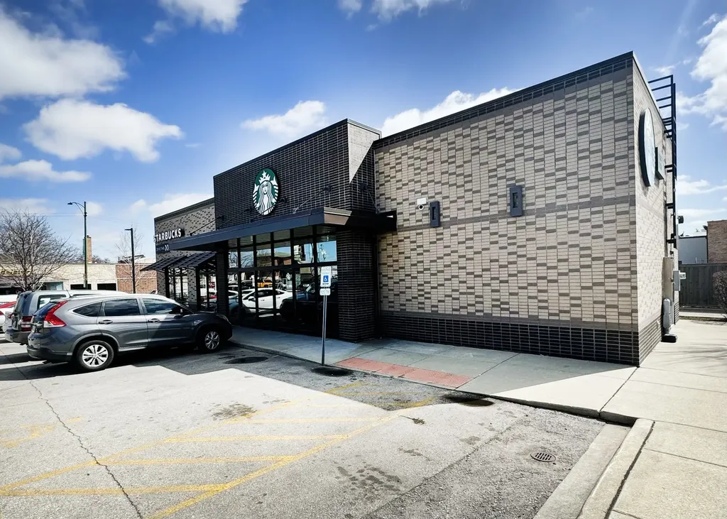 6332 North Northwest Highway Chicago IL 60631