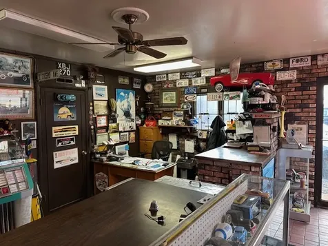 670 Northwest Highway Fox River Grove IL 60021