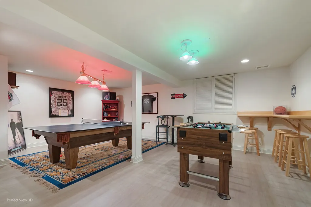 734 Highview Avenue Glen Ellyn IL 60137