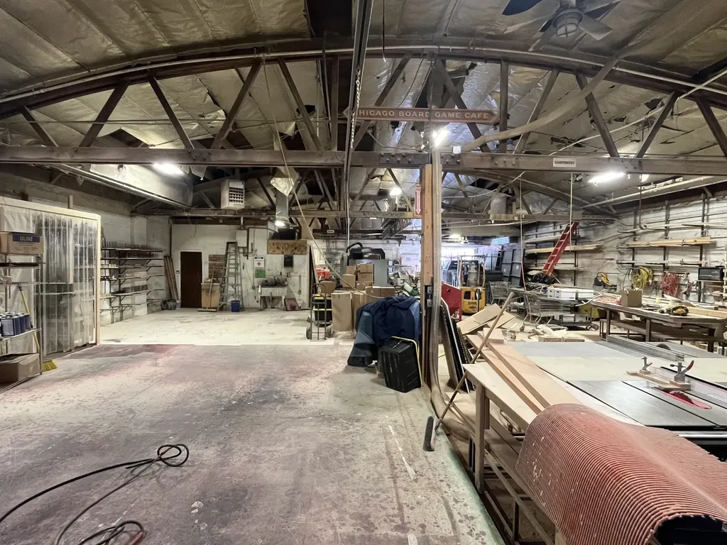 5245 West Diversey Avenue Chicago IL 60639