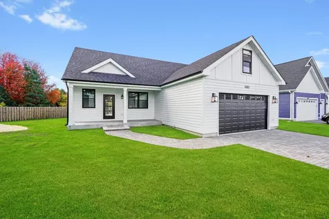 4009 Faith Lane St. Charles IL 60174