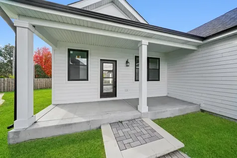 4009 Faith Lane St. Charles IL 60174