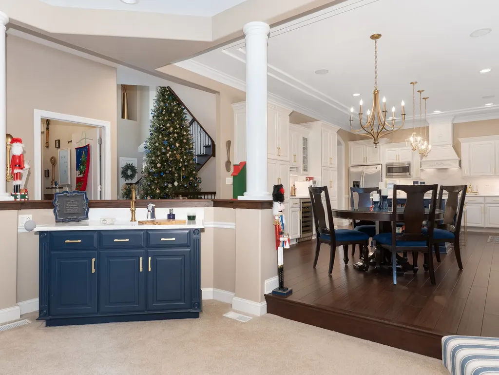 2223 Spartina Lane Naperville IL 60564