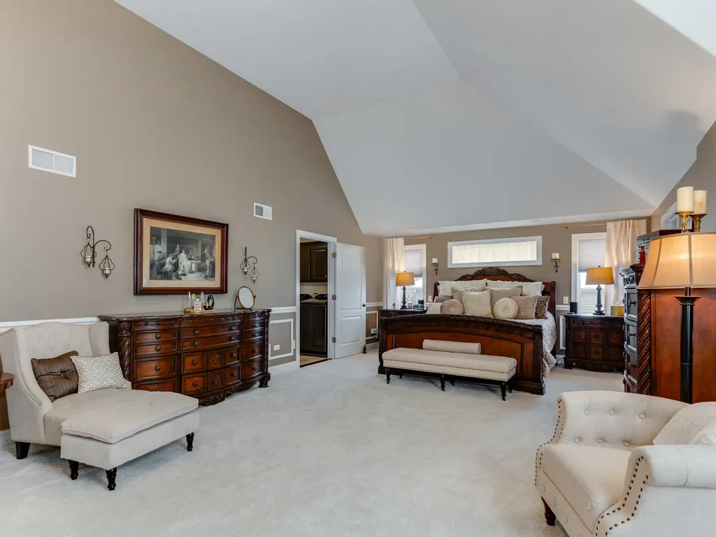 2223 Spartina Lane Naperville IL 60564
