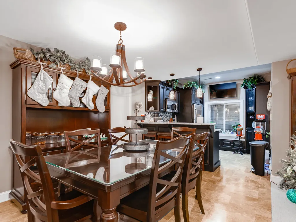 2223 Spartina Lane Naperville IL 60564