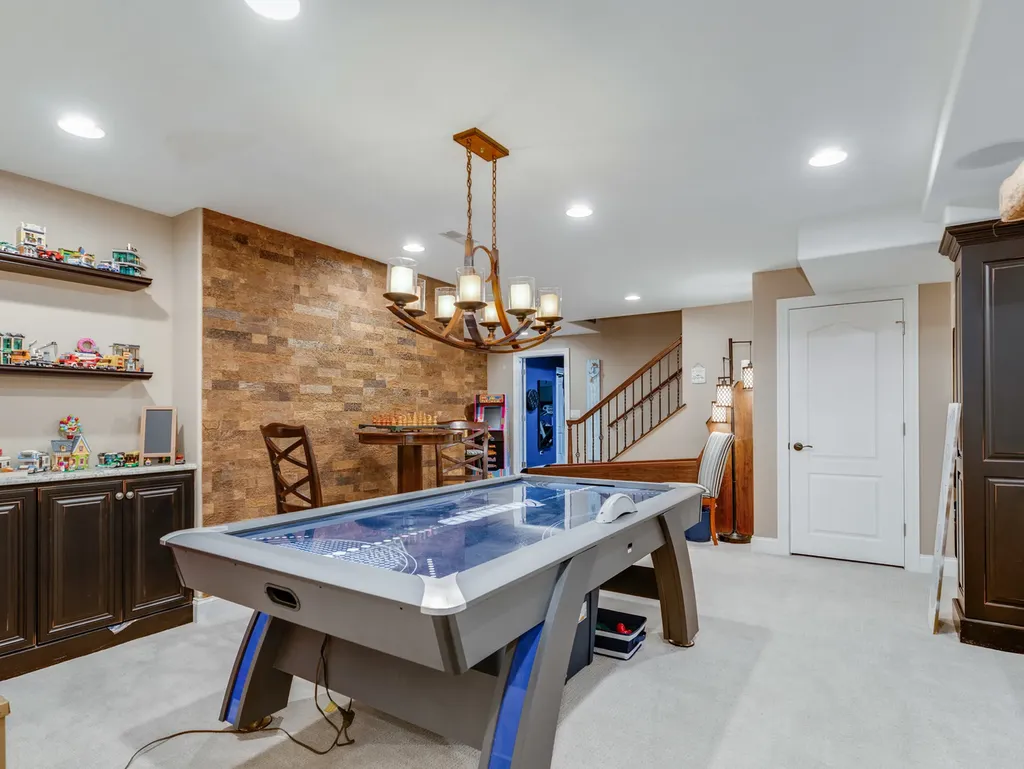 2223 Spartina Lane Naperville IL 60564