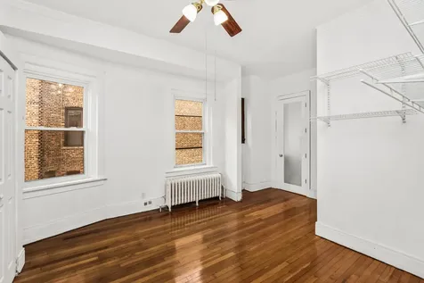 823 East Drexel Square Chicago IL 60615