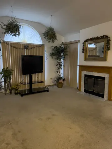 131 East 163rd Street South Holland IL 60473