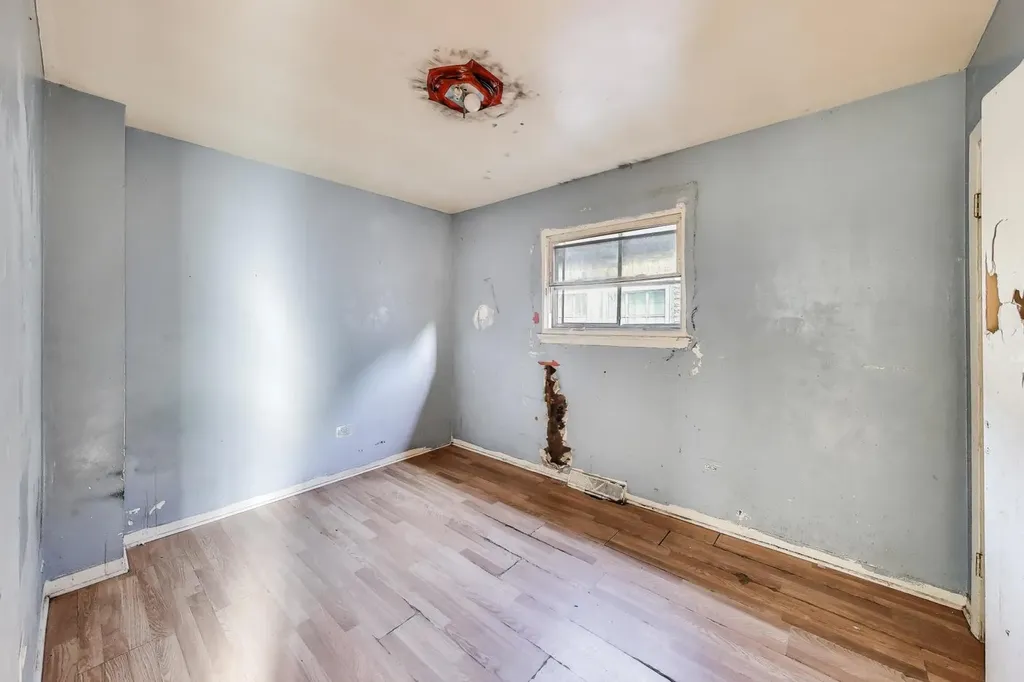7335 South Morgan Street Chicago IL 60621