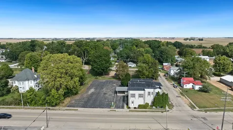 110 East Dixon Street Polo IL 61064