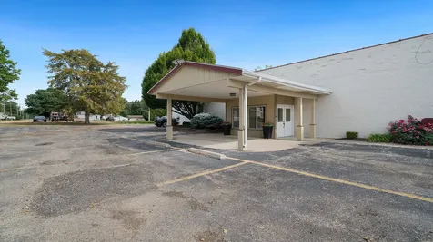 110 East Dixon Street Polo IL 61064