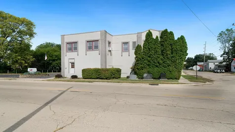 110 East Dixon Street Polo IL 61064