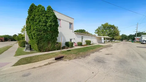 110 East Dixon Street Polo IL 61064