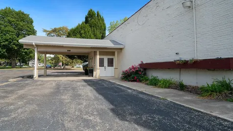 110 East Dixon Street Polo IL 61064