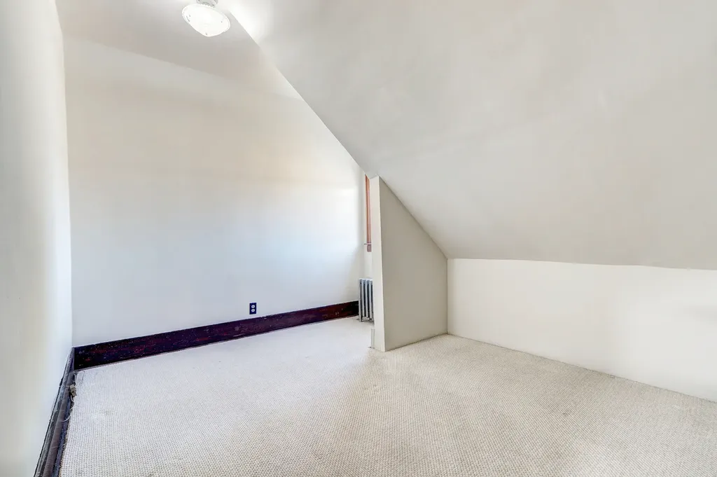 13147 South Brandon Avenue Chicago IL 60633