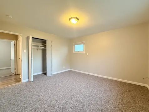 17153 Walter Street Lansing IL 60438