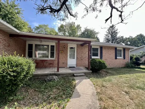 111 Magnolia Drive Villa Grove IL 61956