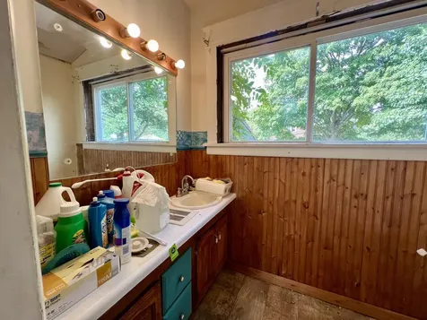 212 West Vine Street Villa Grove IL 61956