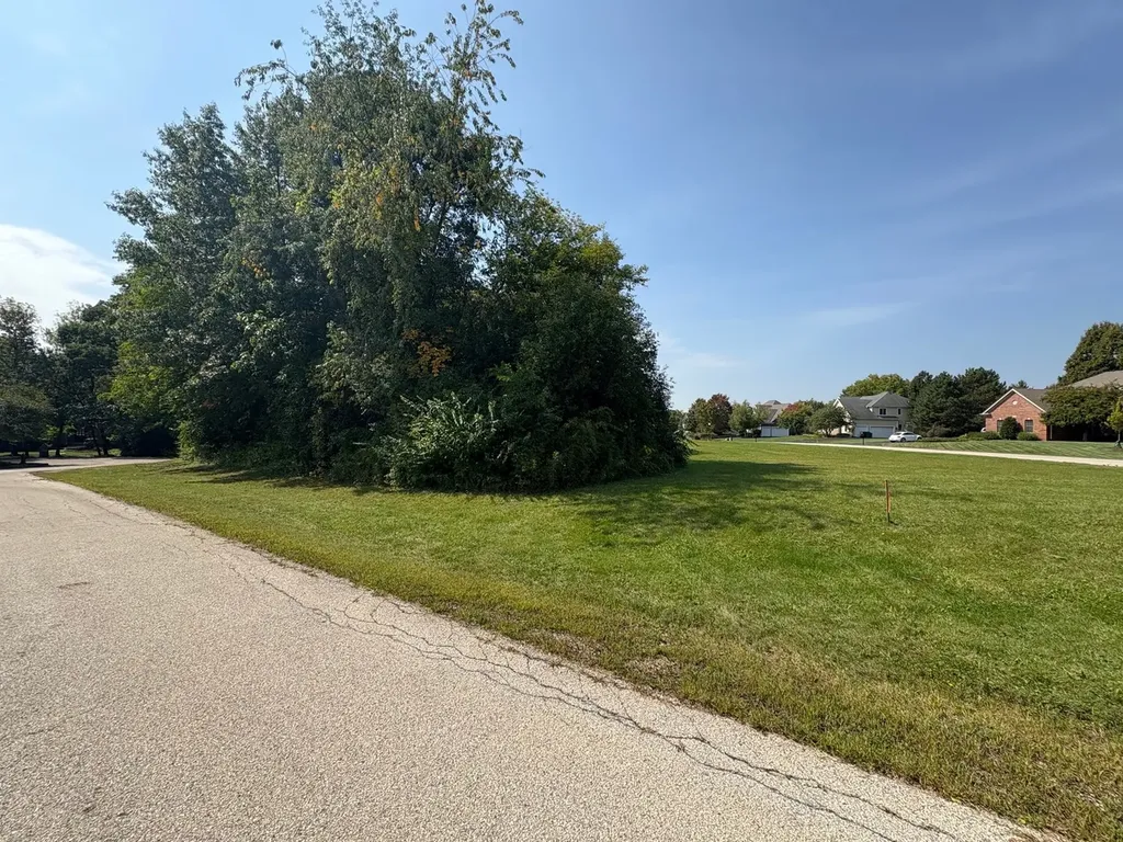 6001 Brighton Lane Lakewood IL 60014