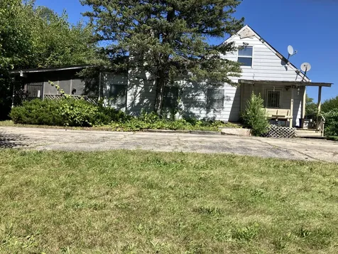 24W459 Lawrence Avenue Roselle IL 60172