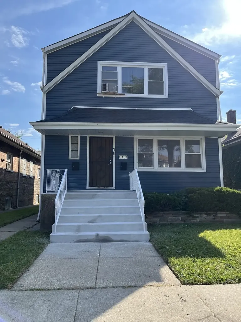 11437 South Calumet Avenue Chicago IL 60628
