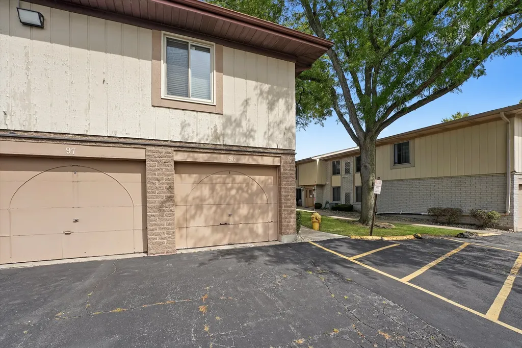 15713 Orlan Brook Drive Orland Park IL 60462