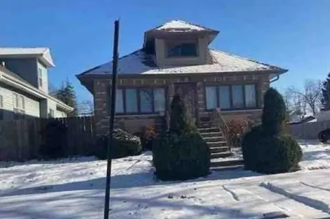1909 South 20th Avenue Maywood IL 60153