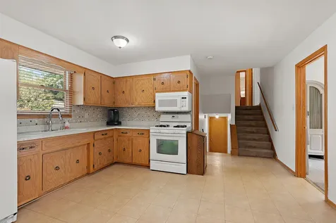 9259 Ridgeland Avenue Oak Lawn IL 60453