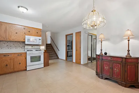 9259 Ridgeland Avenue Oak Lawn IL 60453