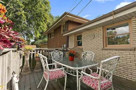 9259 Ridgeland Avenue Oak Lawn IL 60453