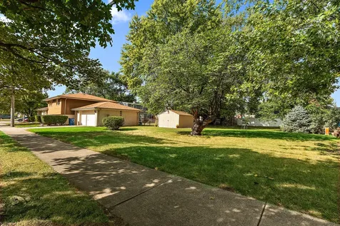 9259 Ridgeland Avenue Oak Lawn IL 60453
