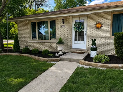 9259 Ridgeland Avenue Oak Lawn IL 60453