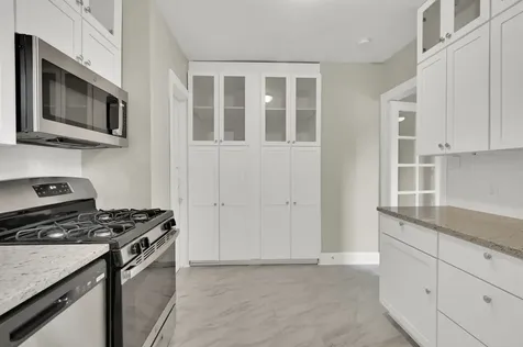 1755 East 55th Street Chicago IL 60615
