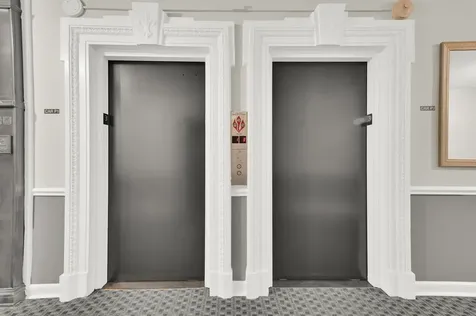 1755 East 55th Street Chicago IL 60615