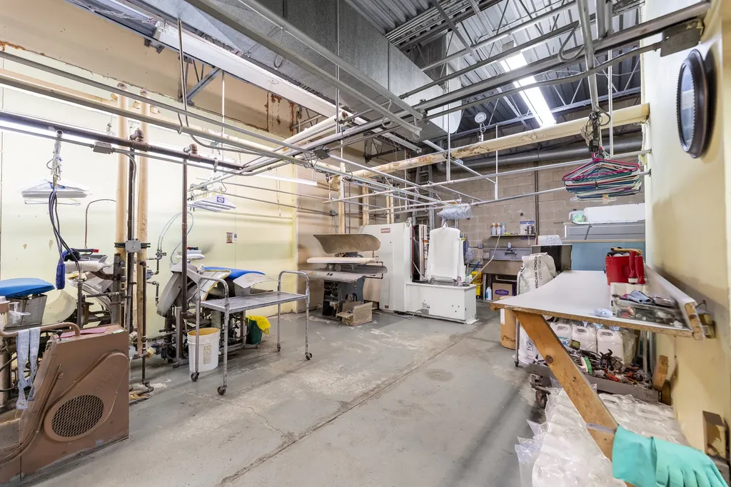 1440 West 103rd Street Chicago IL 60638