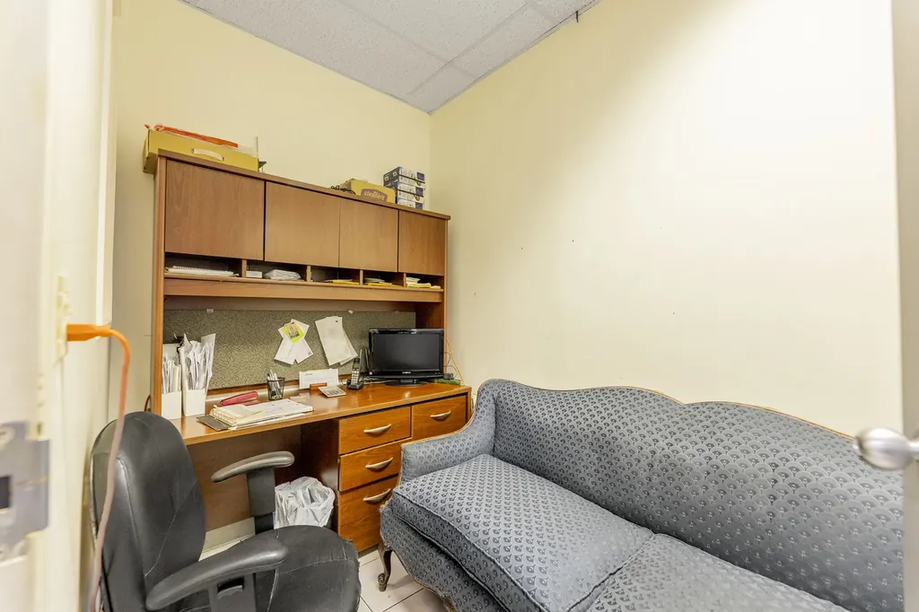 1440 West 103rd Street Chicago IL 60638