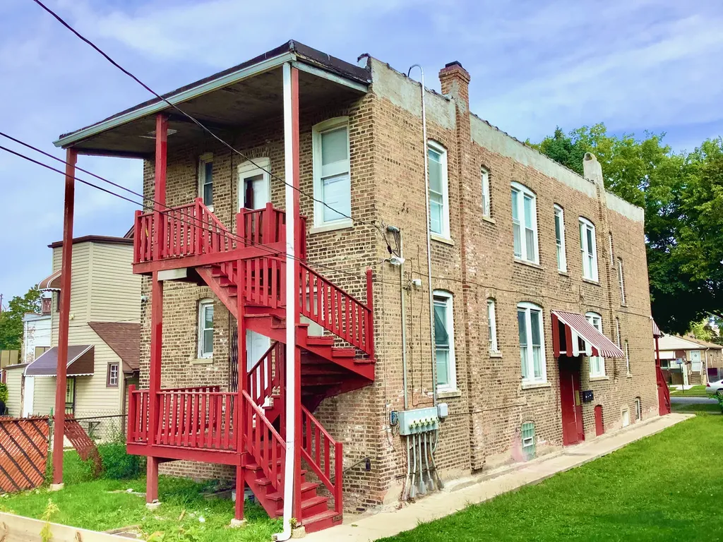 6712 South Wabash Avenue Chicago IL 60637