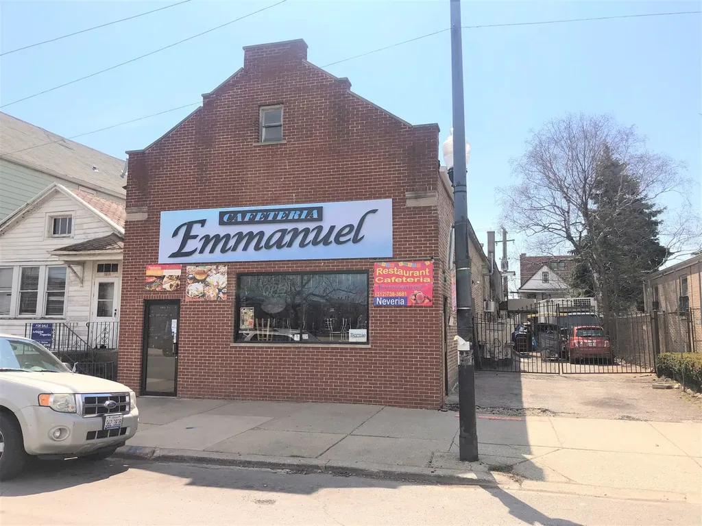1915 West 19th Street Chicago IL 60608