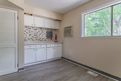 120 Grow Lane Streamwood IL 60107