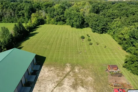 813 Menge Road Marengo IL 60152