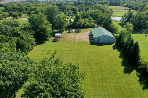 813 Menge Road Marengo IL 60152